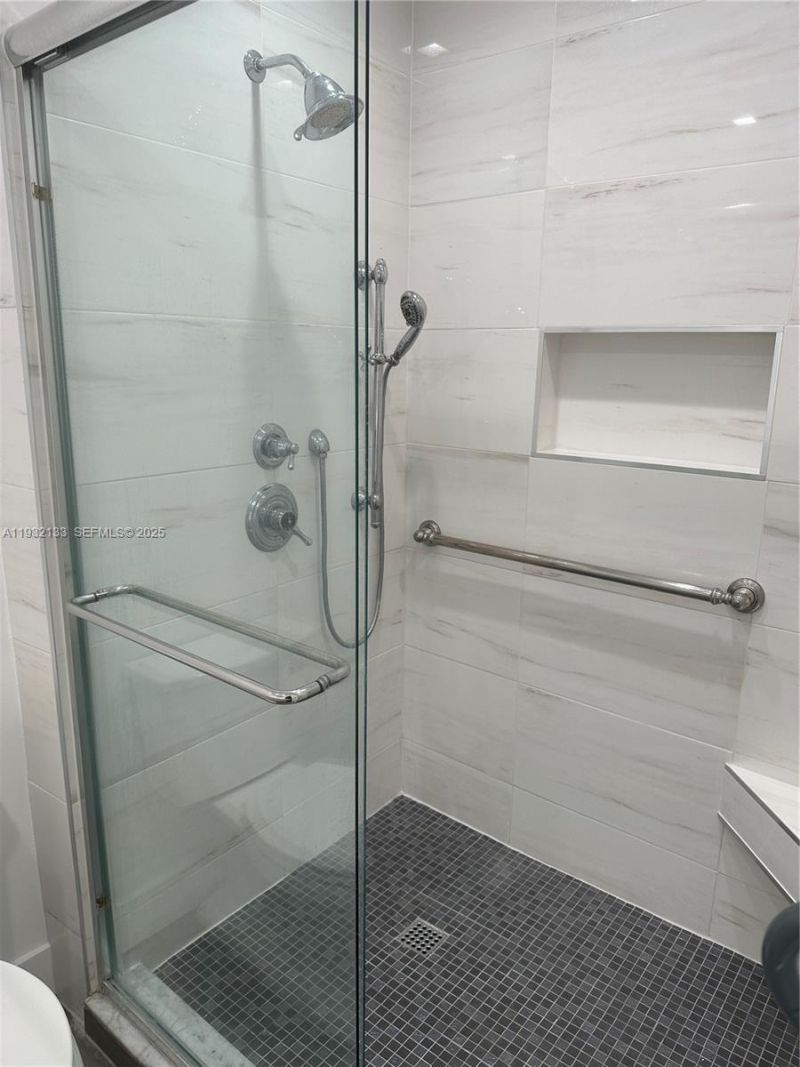 10210 Collins Ave , Unit 306, Bal Harbour, FL 33154 Photo