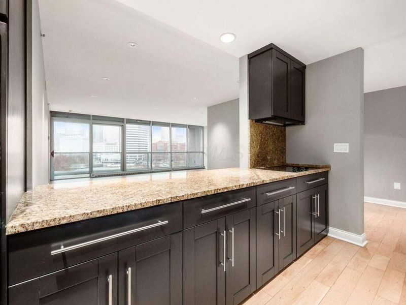 1 Miranova Place , Unit 720, Columbus, OH 43215 Photo 13