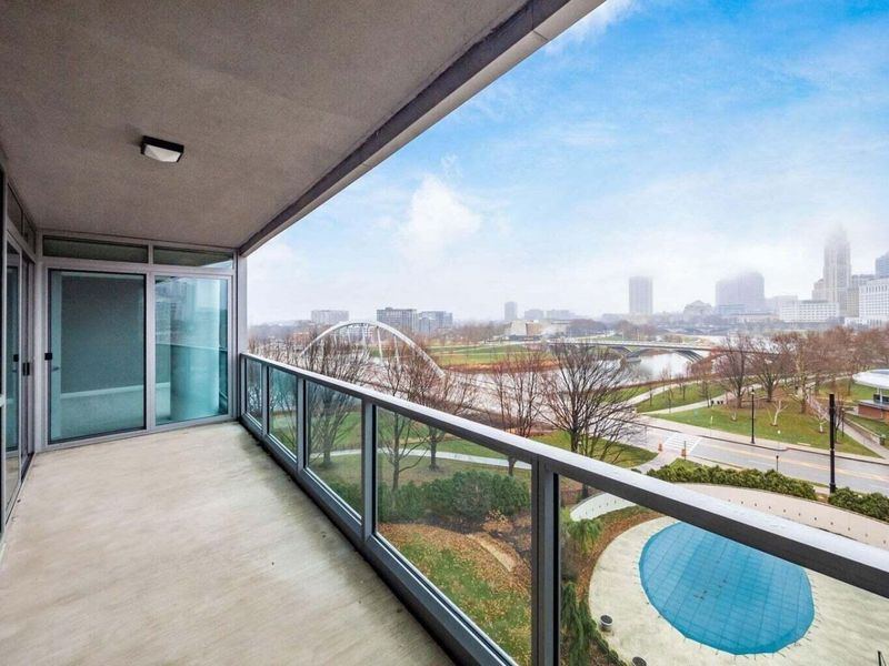 1 Miranova Place , Unit 720, Columbus, OH 43215 Photo 21