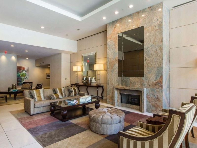 1 Miranova Place , Unit 720, Columbus, OH 43215 Photo 24