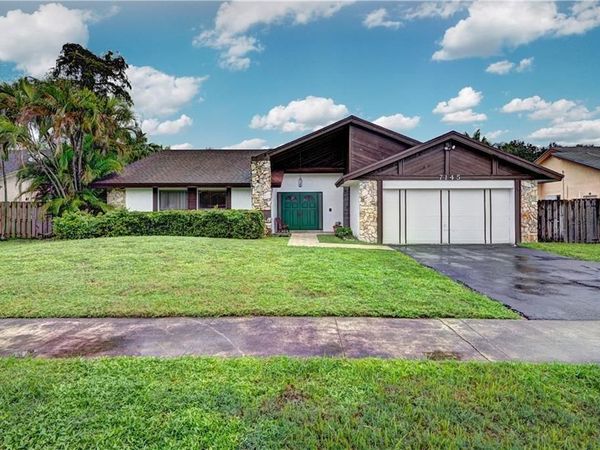 7145 NW 49th Court, Lauderhill, FL 33319