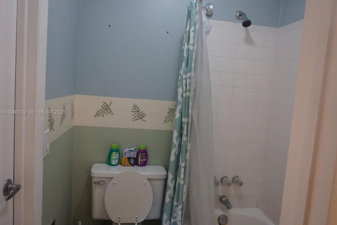 7175 Nova Dr, Unit 204, Davie, FL 33317 Photo