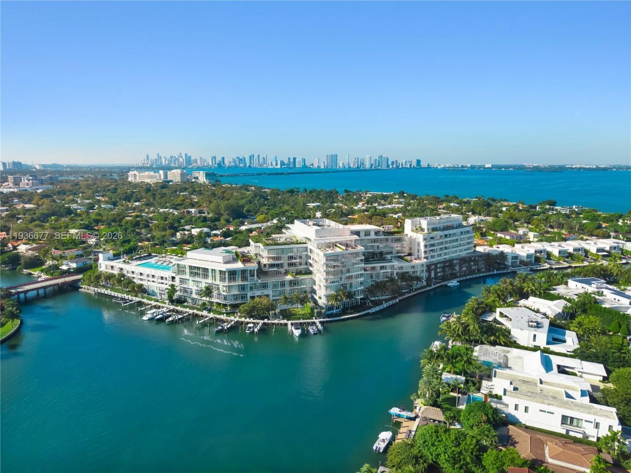 4701 N Meridian Ave, Unit 304, Miami Beach, FL 33140 Photo