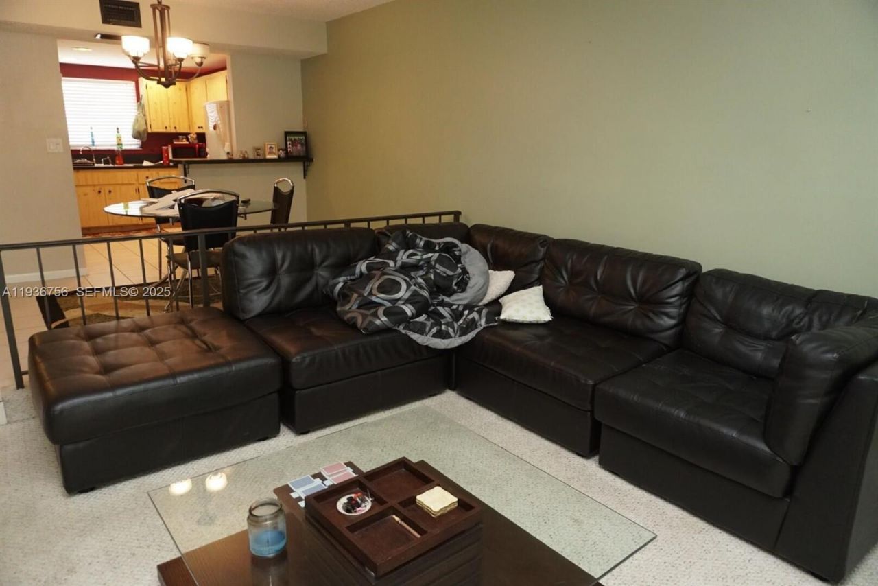 7175 Nova Dr, Unit 204, Davie, FL 33317 Photo