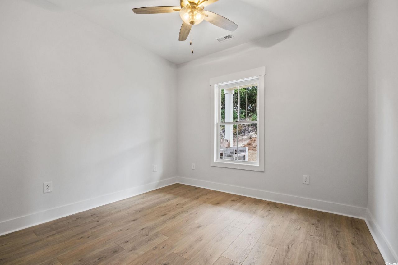 2547 Sand Dunes Dr. Photo 10