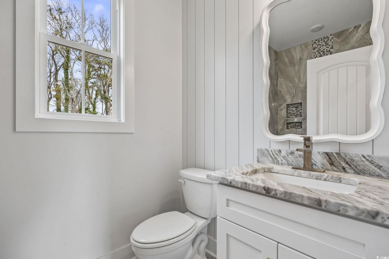 2547 Sand Dunes Dr. Photo 12