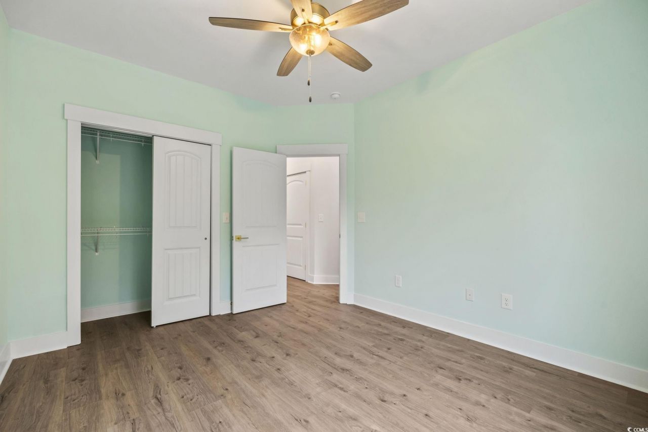 2547 Sand Dunes Dr. Photo 27