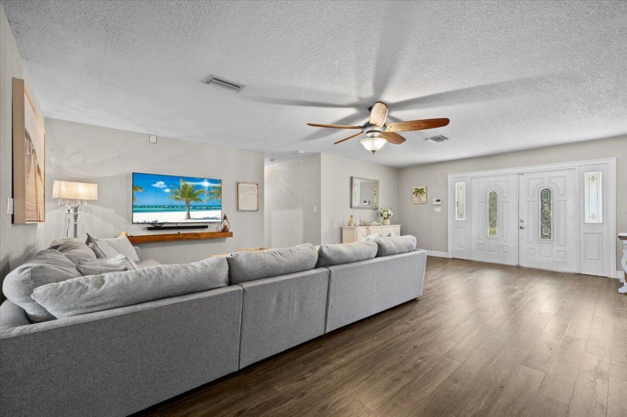 2032 6th Court S, Lake Worth Beach, FL 33461 Photo