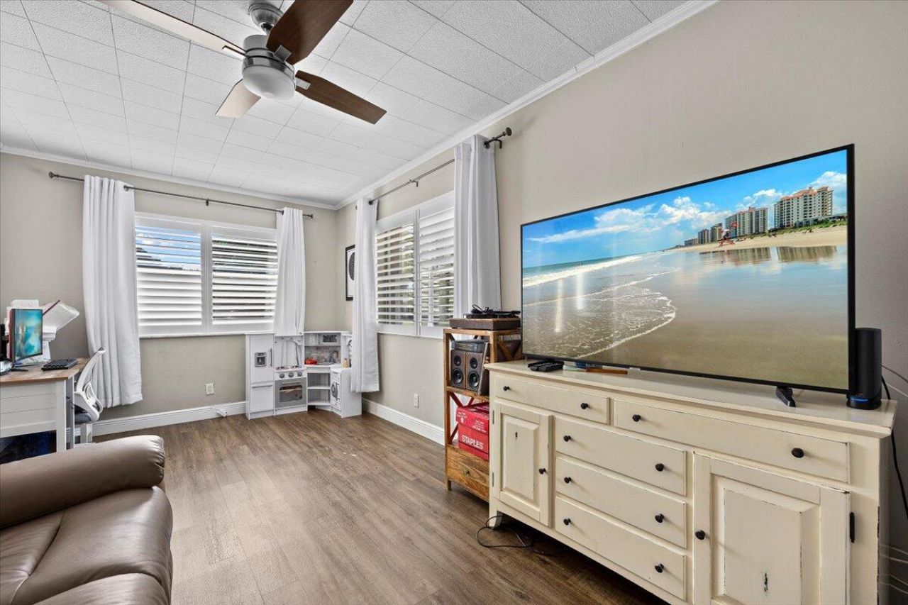 2032 6th Court S, Lake Worth Beach, FL 33461 Photo