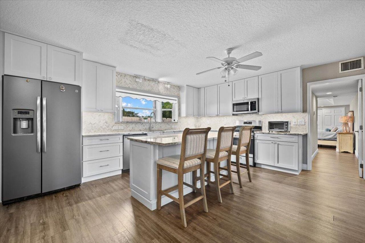 2032 6th Court S, Lake Worth Beach, FL 33461 Photo