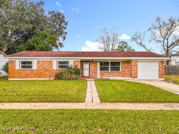 8157 GALAXIE Drive, Jacksonville, FL 32244