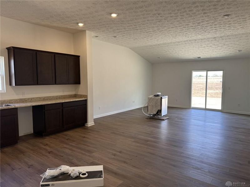 1704 Chevington Chase, Tipp City, OH 45371 Photo 6