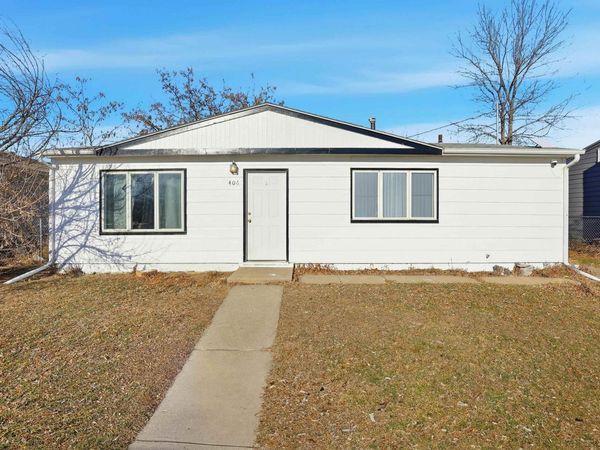 406 E ADAMS, Rapid City, SD 57701