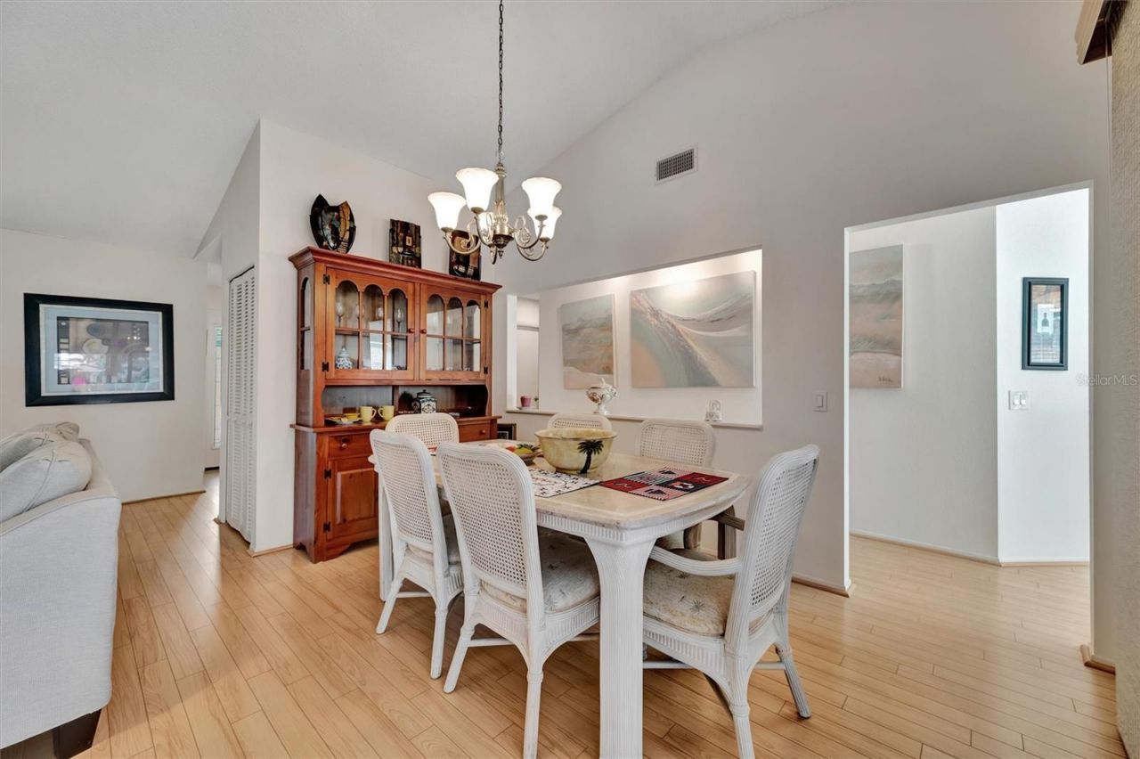 5721 Garden Lakes Majestic, Bradenton, FL 34203 Photo