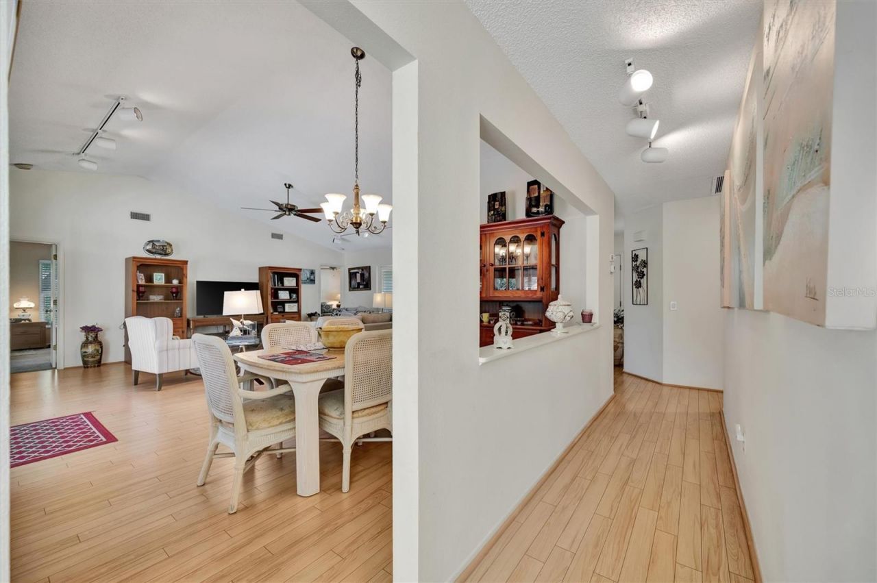 5721 Garden Lakes Majestic, Bradenton, FL 34203 Photo