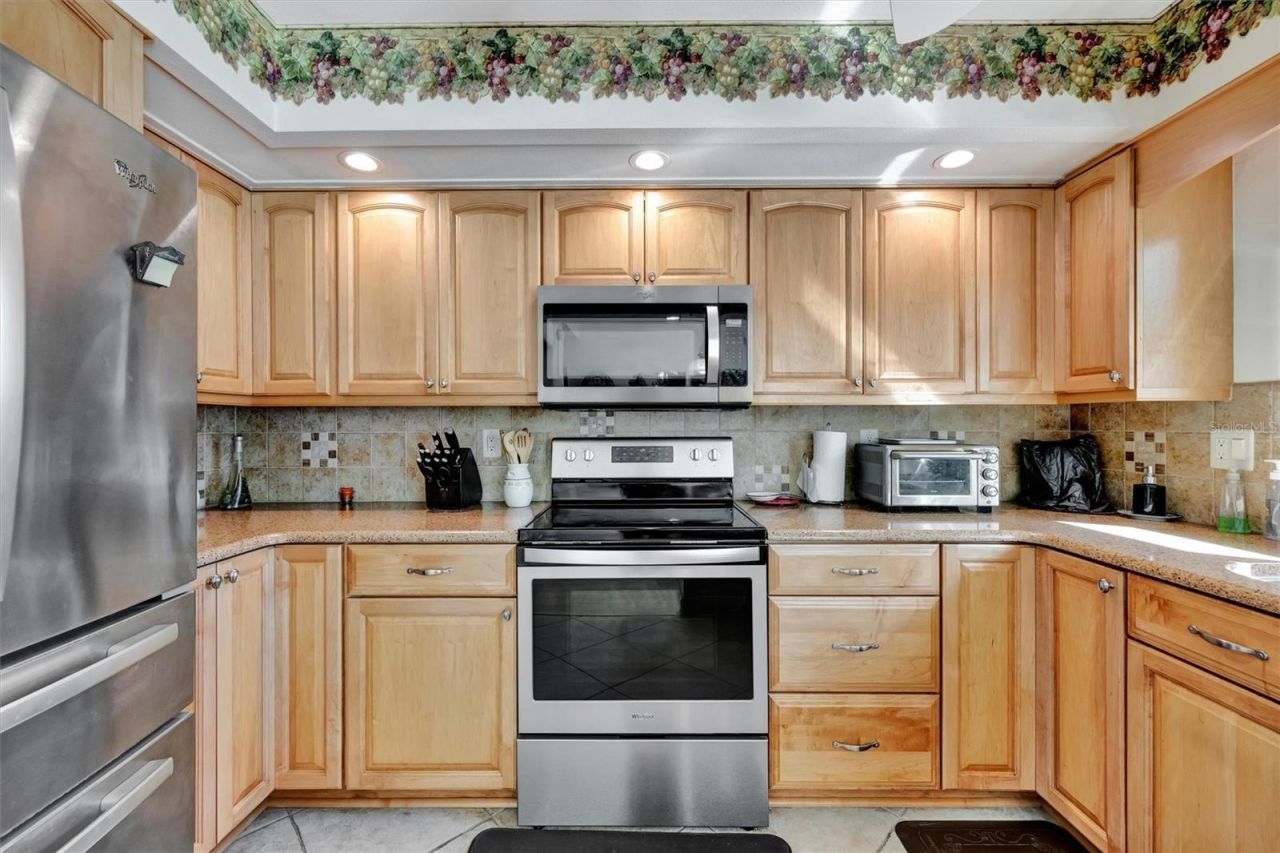 5721 Garden Lakes Majestic, Bradenton, FL 34203 Photo