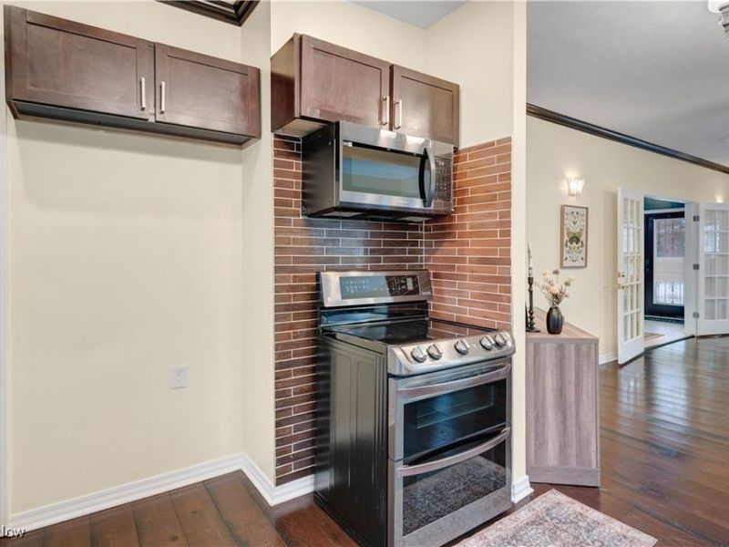 1438 W 116th Street, Cleveland, OH 44102 Photo 18