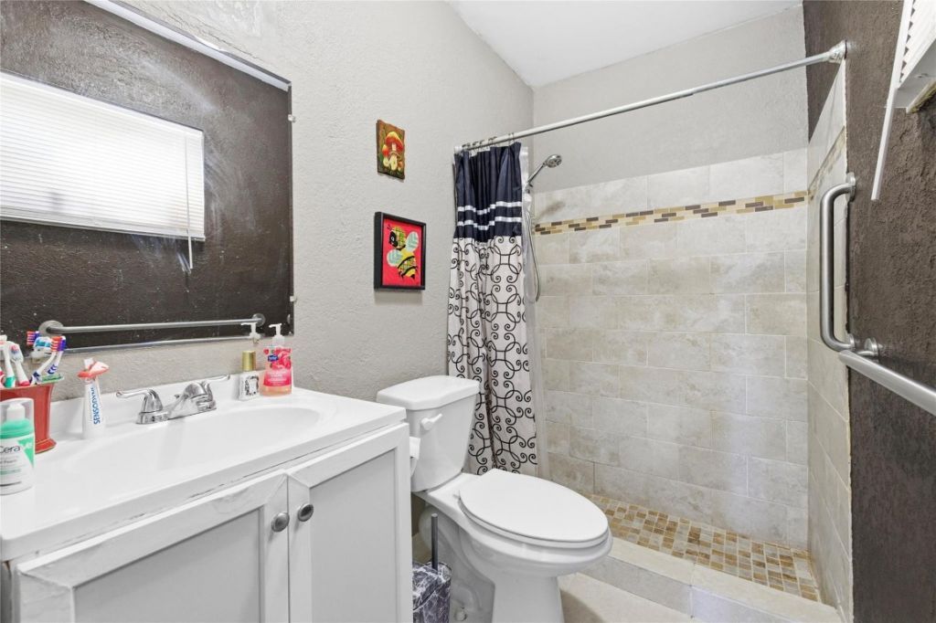 11411 NW 38th Place, Sunrise, FL 33323 Photo