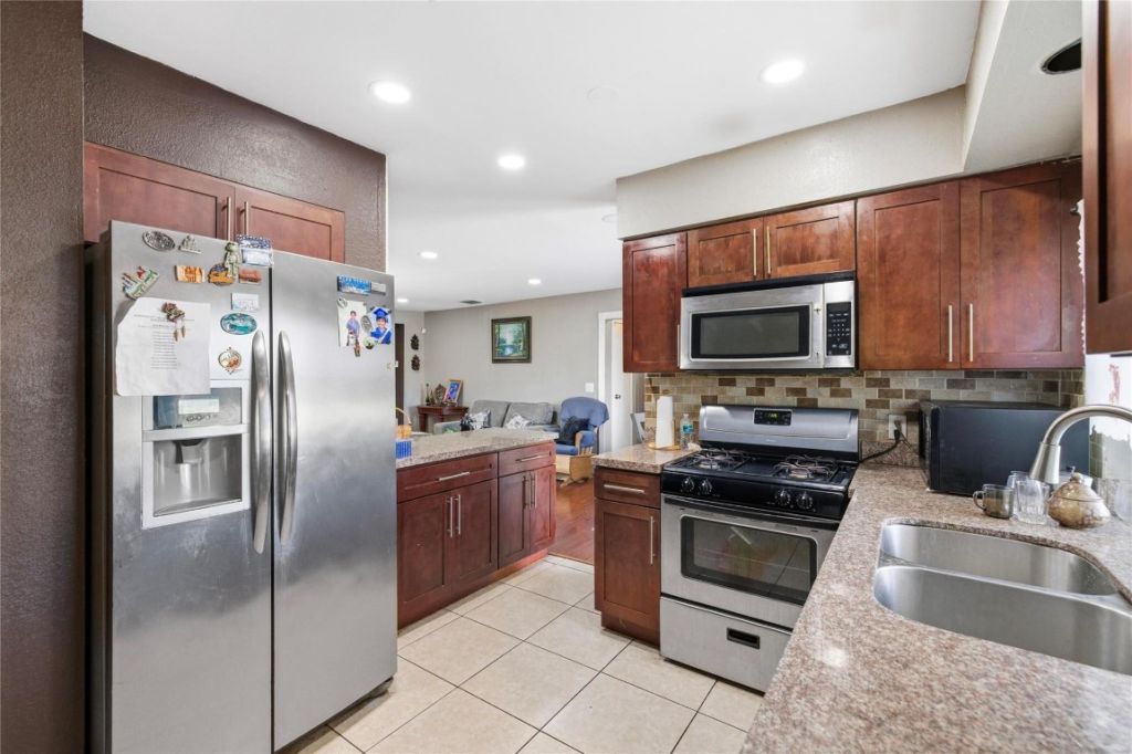 11411 NW 38th Place, Sunrise, FL 33323 Photo