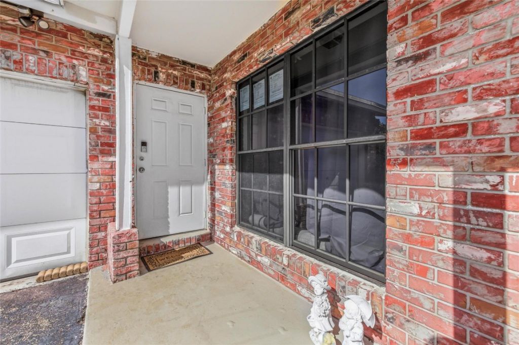 11411 NW 38th Place, Sunrise, FL 33323 Photo