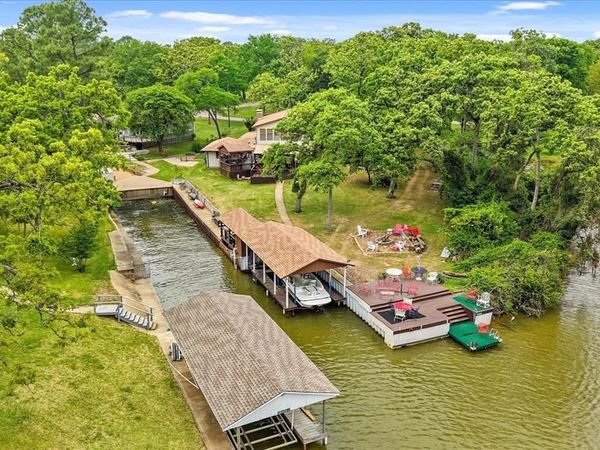 1505 Kanakoa Drive S, Tool, TX 75143