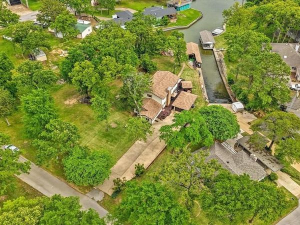 1505 Kanakoa Drive S, Tool, TX 75143