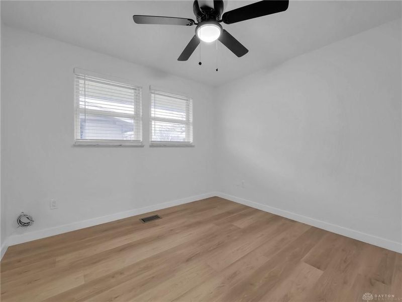 709 N Eppington Drive, Dayton, OH 45426 Photo 14