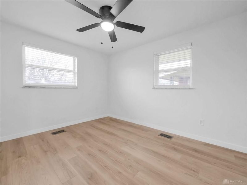 709 N Eppington Drive, Dayton, OH 45426 Photo 16