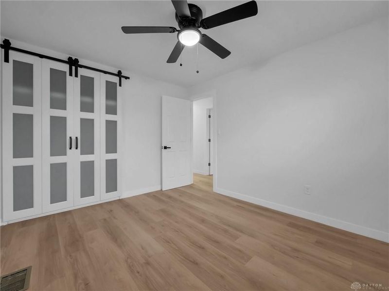 709 N Eppington Drive, Dayton, OH 45426 Photo 17