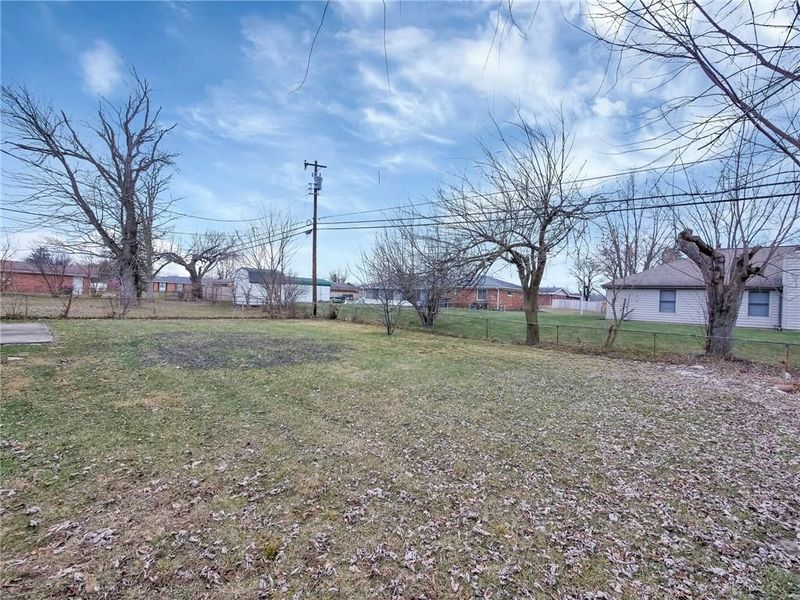 709 N Eppington Drive, Dayton, OH 45426 Photo 23