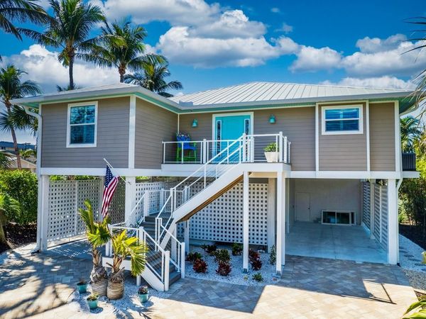 1233/1235 Middle Gulf Dr, Sanibel, FL 33957