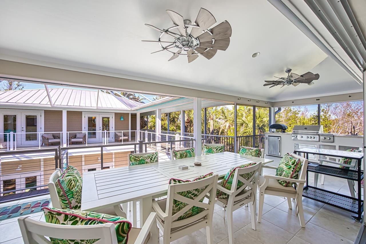 1233 Middle Gulf Dr, Sanibel, FL 33957 Photo