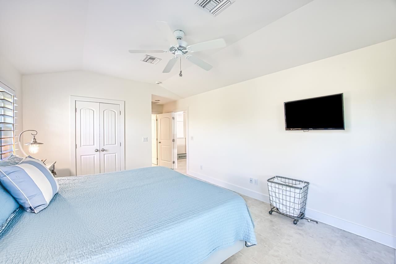 1233 Middle Gulf Dr, Sanibel, FL 33957 Photo