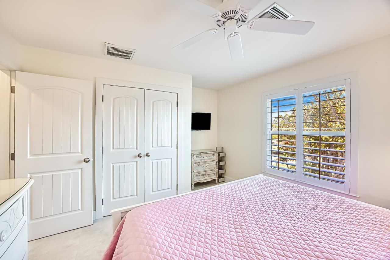 1233 Middle Gulf Dr, Sanibel, FL 33957 Photo