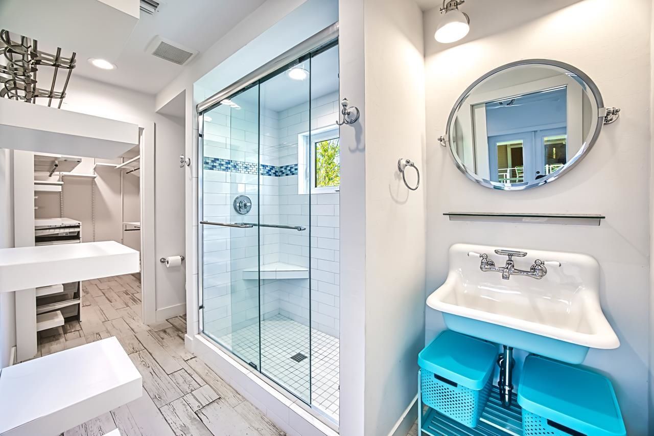 1233 Middle Gulf Dr, Sanibel, FL 33957 Photo