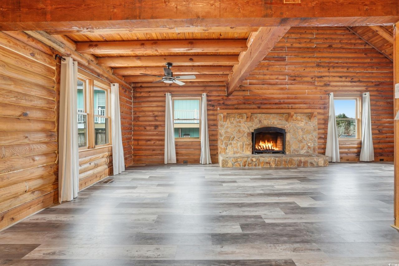 66 Smith Blvd. Photo 10