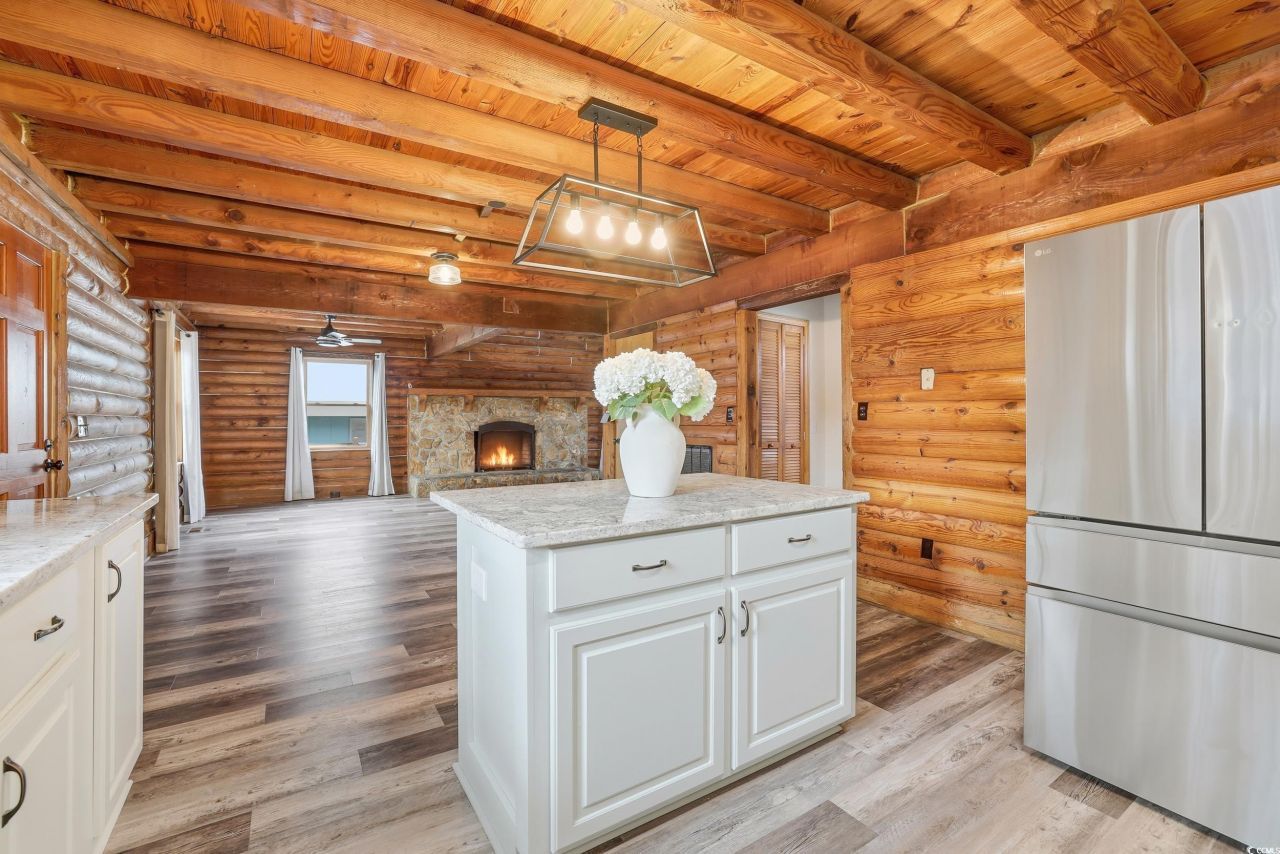 66 Smith Blvd. Photo 12