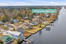 66 Smith Blvd. photo 4