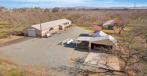 10710 N Shelton Rd, Linden, CA 95236 Photo