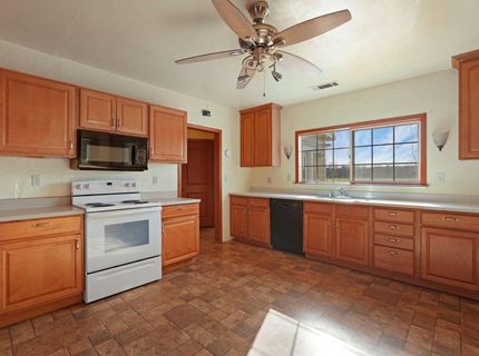 10710 N Shelton Rd, Linden, CA 95236 Photo