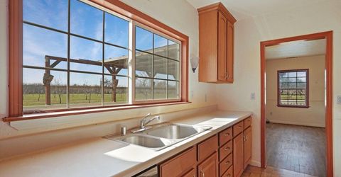 10710 N Shelton Rd, Linden, CA 95236 Photo