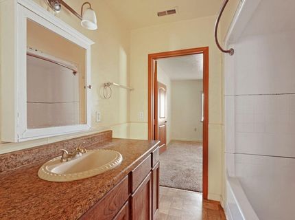 10710 N Shelton Rd, Linden, CA 95236 Photo