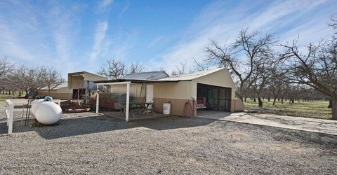 10710 N Shelton Rd, Linden, CA 95236 Photo