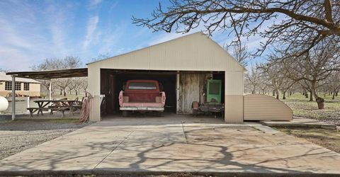 10710 N Shelton Rd, Linden, CA 95236 Photo