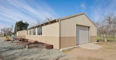 10710 N Shelton Rd, Linden, CA 95236 Photo
