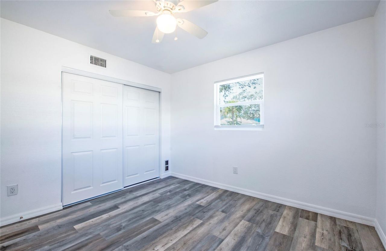 717 E Gulf Boulevard, Indian Rocks Beach, FL 33785 Photo