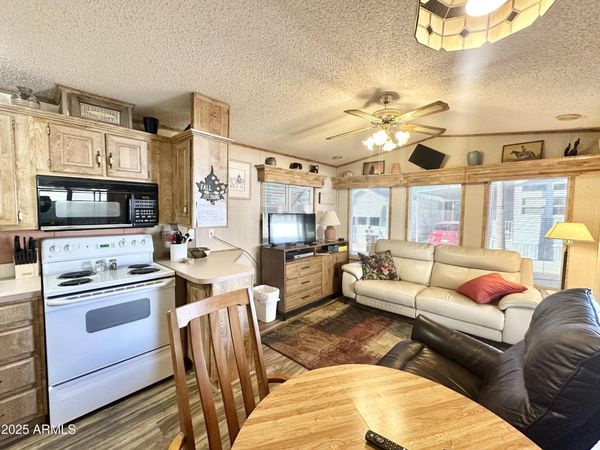 930 S NICKEL Drive, Apache Junction, AZ 85119