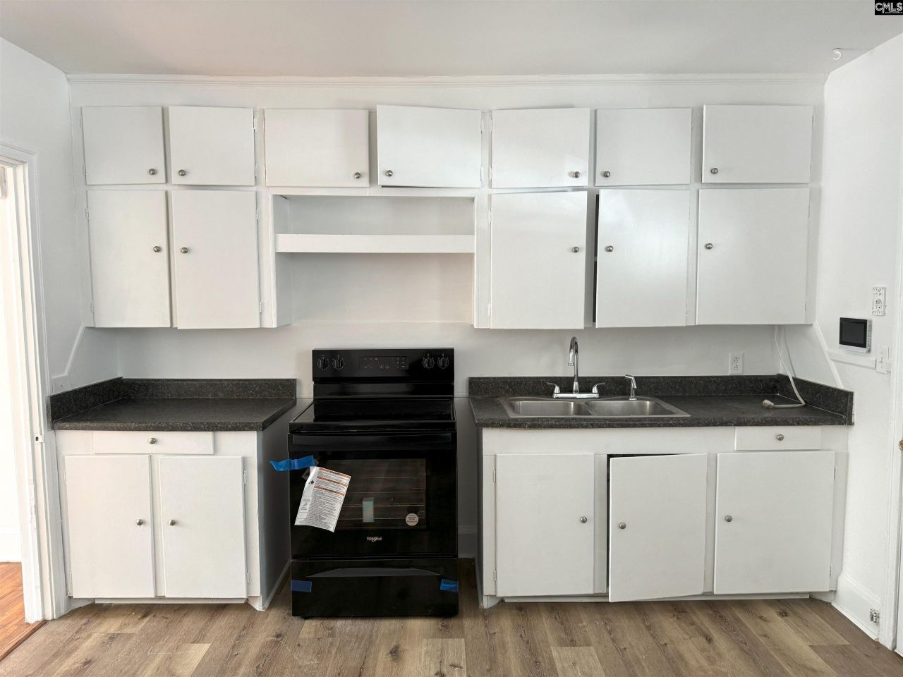 121 N Guignard Drive Photo 21