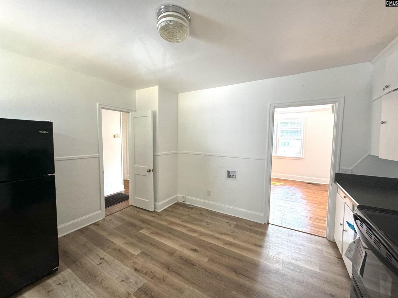 121 N Guignard Drive Photo 26