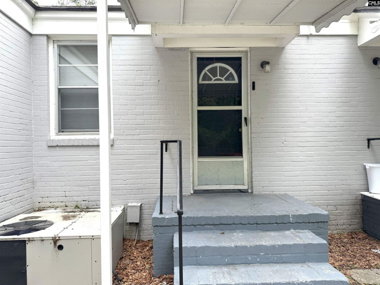 121 N Guignard Drive Photo 29